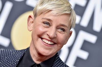 Portia De-Rossi - Ellen DeGeneres Shares COVID-19 Update: ‘I’m Feeling 100 Per Cent’ - etcanada.com