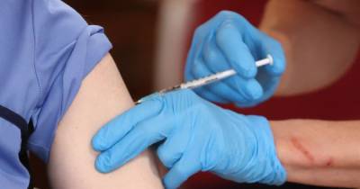 Hundreds receive coronavirus vaccine as new vaccination centre opens in Bury - manchestereveningnews.co.uk - county Centre