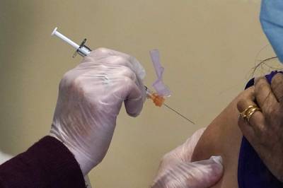 Some states say Pfizer vaccine allotments cut for next week - clickorlando.com