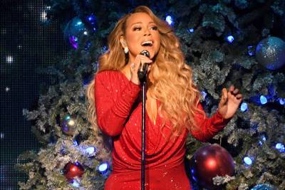Mariah Carey - Mariah Carey does not approve of this demented-looking Christmas ornament - nypost.com - city Santa