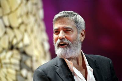 George Clooney - Amal Clooney - Joel Schumacher - George Clooney Dishes On His Bad Batman Performance, Pranking Famous Friends - etcanada.com