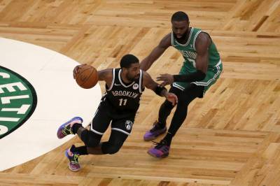 Kyrie Irving cleanses court in return to Boston - clickorlando.com - Usa - county Garden