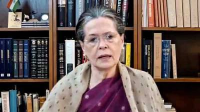 Sonia Gandhi - Rahul Gandhi - Anand Sharma - Sonia Gandhi meets Congress leaders months after they wrote to her seeking party overhaul - livemint.com - city New Delhi