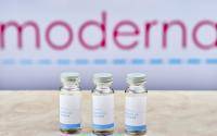 Stephen Hahn - FDA authorizes Moderna COVID vaccine for emergency use - cidrap.umn.edu - Usa