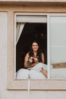 Bride with coronavirus marries groom through second-story window - foxnews.com - state California - county Ontario