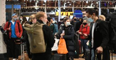 Boris Johnson - Chaos at London stations as people cram on trains to beat Tier 4 lockdown rules - dailystar.co.uk - city London