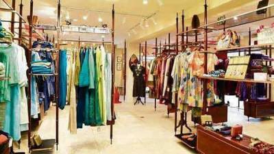 Apparel retailers set eyes on summer season - livemint.com - city New Delhi - India