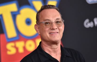 Tom Hanks - Rita Wilson - Tom Hanks Is Willing To Get COVID-19 Vaccine Publicly To Prove Safety - etcanada.com - city Savannah, county Guthrie - county Guthrie