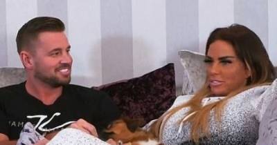 Katie Price - Carl Woods - Katie Price slams fans for thinking she's pregnant after 'observing weight gain' - mirror.co.uk - Turkey