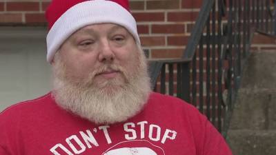 Bucks County residents hold auction for man after Santa suit stolen - fox29.com - county Bucks - city Santa