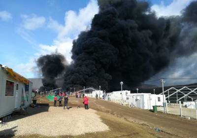 Fire breaks out at squalid migrant camp in Bosnia - clickorlando.com - Croatia - Eu