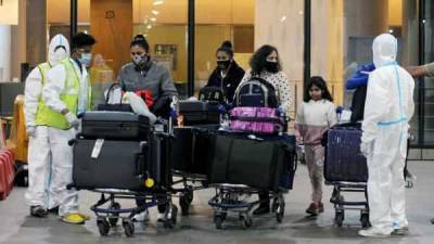 Six passengers from UK test covid positive at Delhi's IGIA on Wednesday - livemint.com - Britain - city Delhi