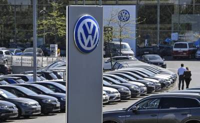 Volkswagen recalls Beetles to replace Takata air bag inflators - clickorlando.com - state Florida - city Detroit