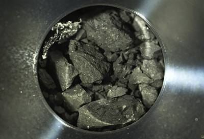 Japanese spacecraft's gifts: asteroid chips like charcoal - clickorlando.com - Japan - Australia - city Tokyo