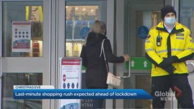 Christmas rush still on at Durham mall despite calls to stay home - globalnews.ca