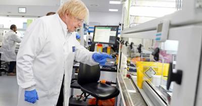 Health England - Coronavirus outbreak at UK's biggest Covid lab which processes 70,000 tests a day - mirror.co.uk - Britain