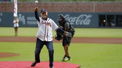 Braves legend, Hall of Famer pitcher Phil Niekro dies after cancer battle - fox29.com - city Atlanta - Milwaukee