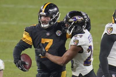 Worth the wait: Steelers keep top spot in AP Pro32 poll - clickorlando.com