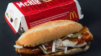 McDonald’s giving away 10K free McRib sandwiches to people who shave their beards - fox29.com
