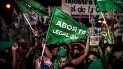 Alberto Fernandez - Bill legalizing abortion passes in Pope Francis' native Argentina - fox29.com - Argentina - city Buenos Aires, Argentina - county Pope