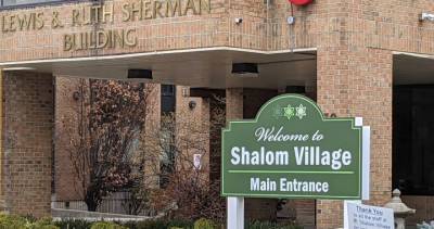 COVID-19 vaccinations underway for staff at Hamilton seniors homes hit hard by outbreaks - globalnews.ca