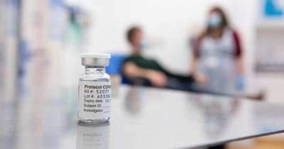 Matt Hancock - Oxford coronavirus vaccine will go to care home residents and staff first, Health Secretary says - manchestereveningnews.co.uk