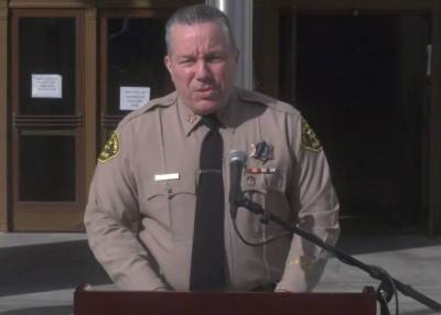 Alex Villanueva - L.A. sheriff reports 235 arrests enforcing COVID-19 restrictions - foxnews.com - county Los Angeles