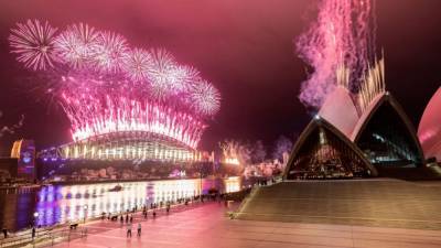 As 2020 finally ends, pandemic mutes New Year's celebrations - fox29.com - Australia - city Canberra, Australia