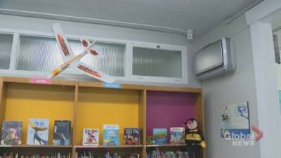 Coronavirus: Parents relieved EMSB will purchase air purifiers for classrooms - globalnews.ca - Britain