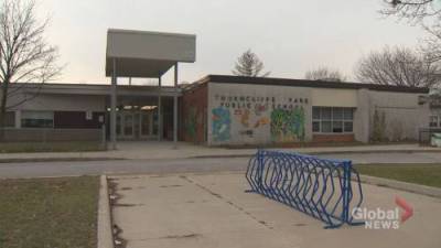 3 teachers refuse work at Toronto school after 26 test positive for coronavirus - globalnews.ca
