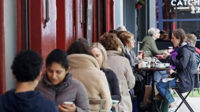 Restaurants, cafes and some pubs reopening today - rte.ie - Ireland