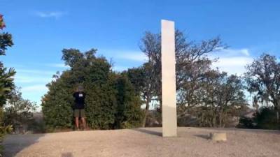 Another mysterious monolith appears in California - globalnews.ca - state California - state Utah - Romania