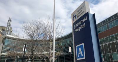 Hamilton Health Sciences - Outbreak declared at Juravinski Hospital and Cancer Centre in Hamilton - globalnews.ca - county Hamilton - county Centre