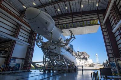 SpaceX scrubs launch due to weather - clickorlando.com