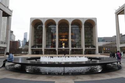 Peter Gelb - Shuttered Met Opera to lock out stageghands - clickorlando.com - New York