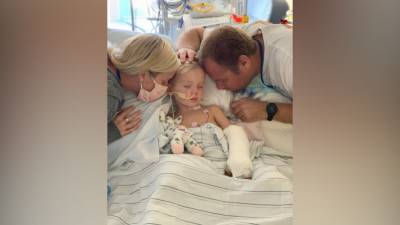 ‘A staph infection can do this?’: 3-year-old loses legs, some fingers after falling off bike, scraping knee - fox29.com - state Arizona - county San Diego