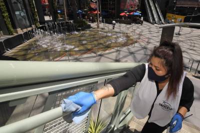 CDC posts long-awaited coronavirus tips for minimizing everyday risk - clickorlando.com - New York - Usa