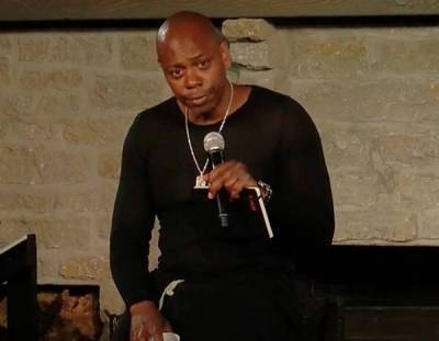 Dave Chappelle - George Floyd - Dave Chappelle Addresses George Floyd's Death in Powerful Netflix Special - eonline.com - state Ohio - city Yellow Springs, state Ohio