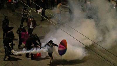George Floyd - Patrick Harvie - Scottish Parliament votes in favor of immediate suspension of tear gas, rubber bullet exports to US - fox29.com - Usa - Scotland - city Minneapolis
