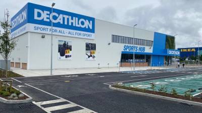 Game on for Decathlon's Irish superstore opening despite Covid-19 retail crisis - rte.ie - Ireland - France