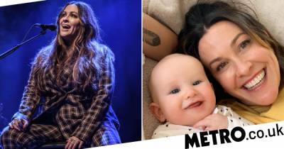 Dax Shepard - Alanis Morissette - Alanis Morisette suffered ‘a bunch of miscarriages’ and molar pregnancy - metro.co.uk