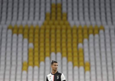 Cristiano Ronaldo - A semi-private viewing of Ronaldo as Italian soccer resumes - clickorlando.com - Italy
