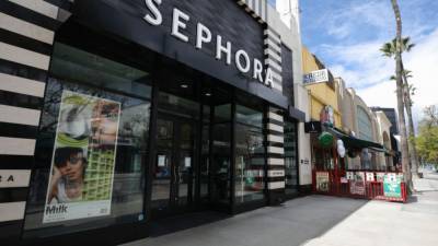 Sephora promises to carry more black-owned brands - fox29.com - New York