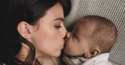 Ryan Thomas - Lucy Mecklenburgh - Lucy Mecklenburgh and baby son Roman share sweet moment with kiss on lips - mirror.co.uk - county Thomas