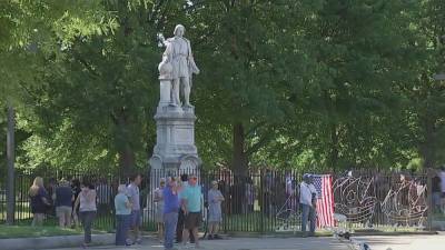 Christopher Columbus - Arrests made as opposing sides converge at Christopher Columbus statue in Marconi Plaza - fox29.com - city Columbus