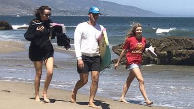 Chris Martin - Gwyneth Paltrow - Dakota Johnson - Dakota Johnson Joins BF Chris Martin Gwyneth’s Kids Apple, 16, Moses, 14, For Family Beach Day - hollywoodlife.com - state California