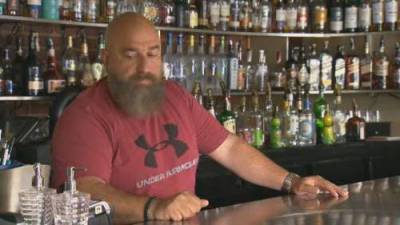 Quebec bar owners determined to open despite restrictions - globalnews.ca - region Montreal