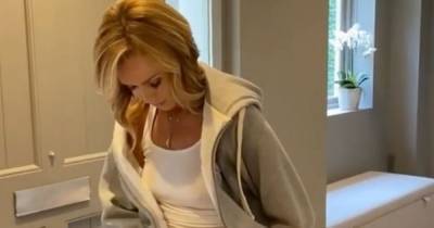 Amanda Holden - Braless Amanda Holden looks worlds away from usual glamour in baffling home video - mirror.co.uk - Britain