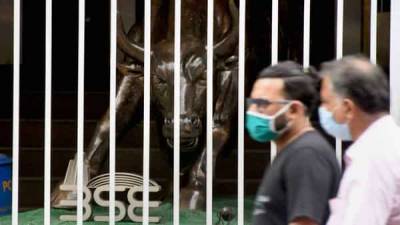 Stay cautious, say market experts. Sensex sinks 550 points today - livemint.com