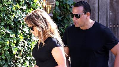 Jennifer Lopez - Alex Rodriguez - J.Lo A-Rod Rock Matching Black Outfits While Checking Out $70K A Month Beach House — Pic - hollywoodlife.com - city New York - Los Angeles - city Malibu